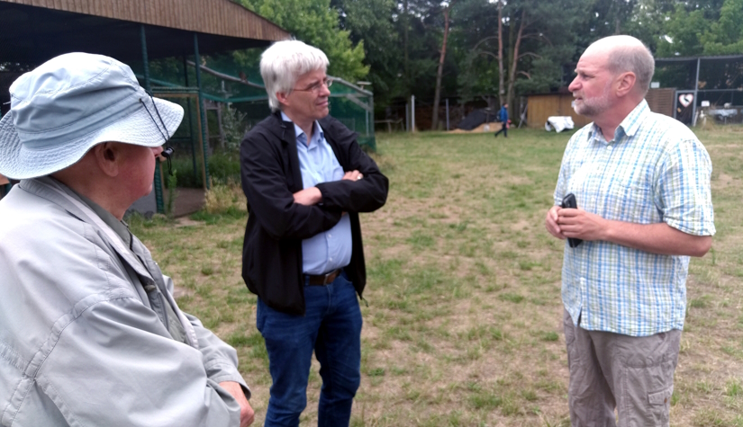 Christoph Kaatz, Olaf Meister und Dr. Michael Kaatz im Gespräch (vlnr) Christoph Kaatz, Olaf Meister und Dr. Michael Kaatz im Gespräch (vlnr)