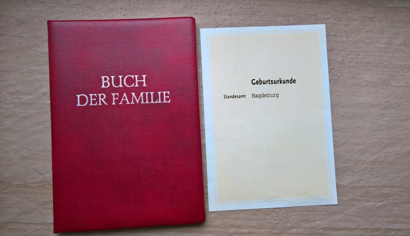 Buch der Familie