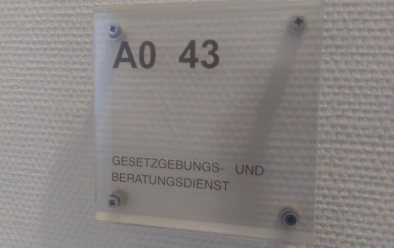 Türschild Gesetzgebungs- und Beratungsdienst Türschild Gesetzgebungs- und Beratungsdienst