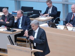 Olaf Meister im Plenum.