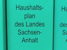 Buchrücken Landeshaushalt Sachsen-Anhalt