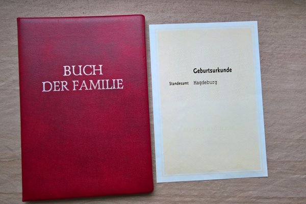 Buch der Familie