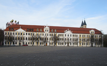 Landtag mit Domplatz