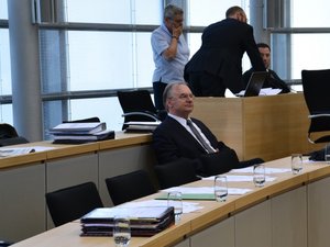 Ministerpräsident Haseloff im Plenum des Landtages.