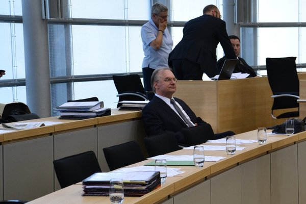 Ministerpräsident Haseloff im Plenum des Landtages.