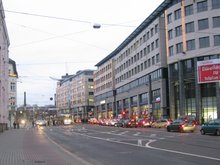 Kreuzung City-Carree Ecke Ernst-Reuter-Allee/Bahnhofsvorplatz